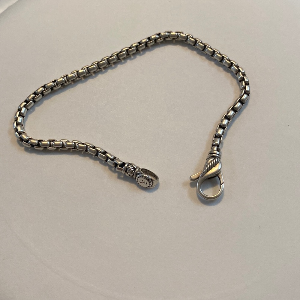 Jai sterling silver box link bracelet
